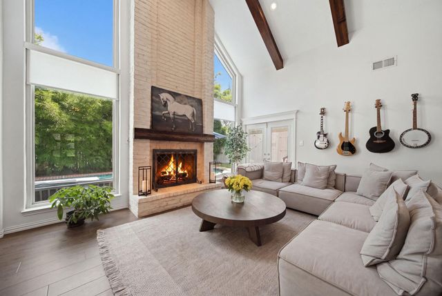 923 Daria Drive, Houston, TX 77079