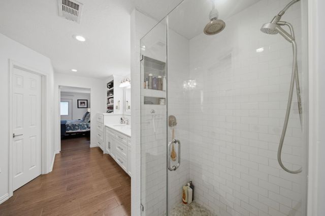 923 Daria Drive, Houston, TX 77079