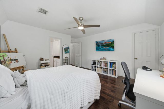 923 Daria Drive, Houston, TX 77079