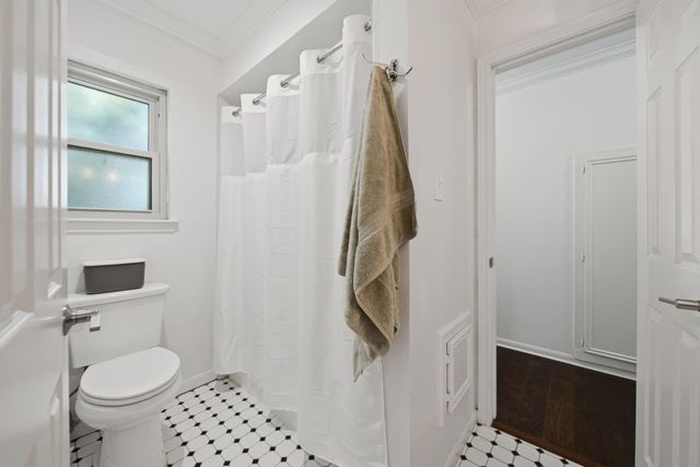 923 Daria Drive, Houston, TX 77079