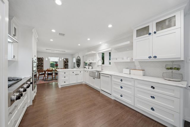 923 Daria Drive, Houston, TX 77079