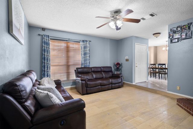 1787 Circle Creek Drive, Lewisville, TX 75067