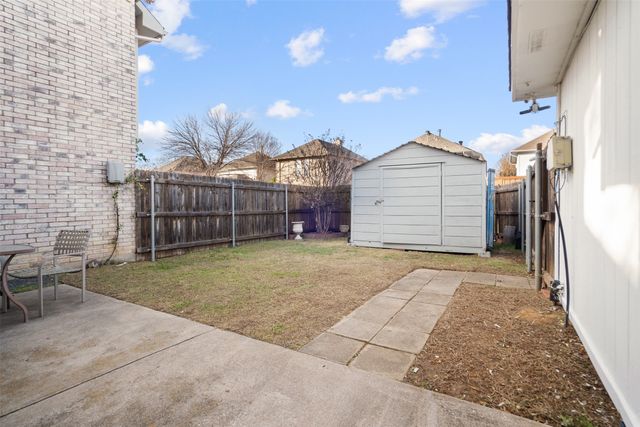 1787 Circle Creek Drive, Lewisville, TX 75067