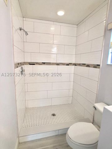 12218 SW 8th Ct, Pembroke Pines, FL 33025