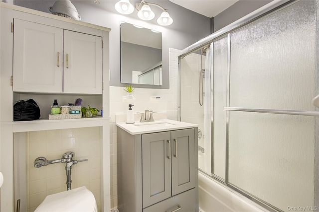 149-30 88th Street 6J, Lindenwood, NY 11414