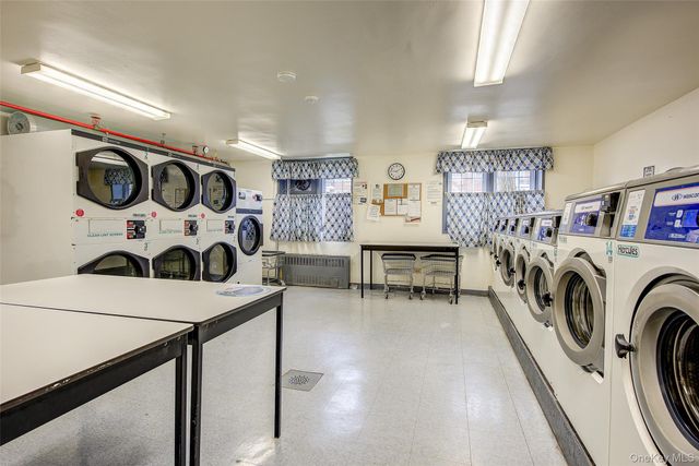 149-30 88th Street 6J, Lindenwood, NY 11414