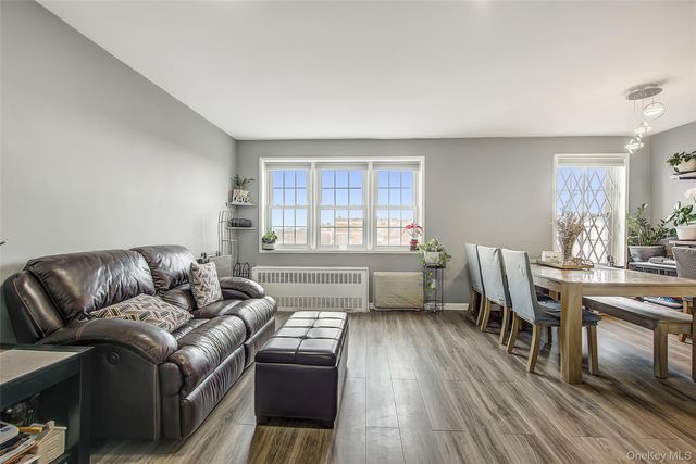 149-30 88th Street 6J, Lindenwood, NY 11414