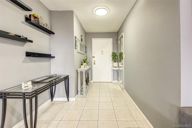 149-30 88th Street 6J, Lindenwood, NY 11414