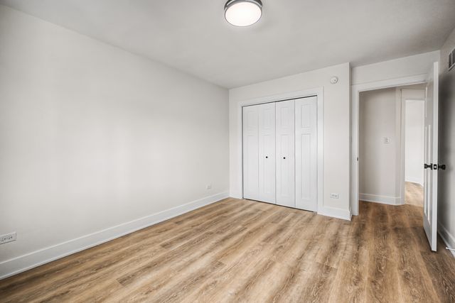 8244 44th Street, Lyons, IL 60534