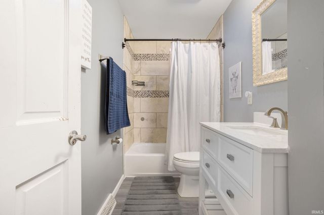 11341 Edison Road, Osceola, IN 46561