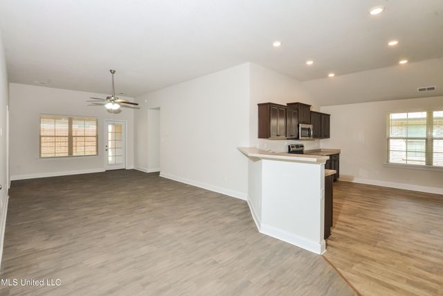 7826 Ferndale Drive, Olive Branch, MS 38654