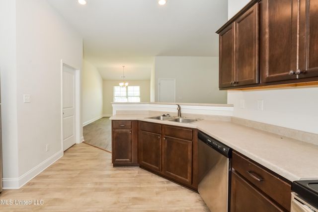 7826 Ferndale Drive, Olive Branch, MS 38654