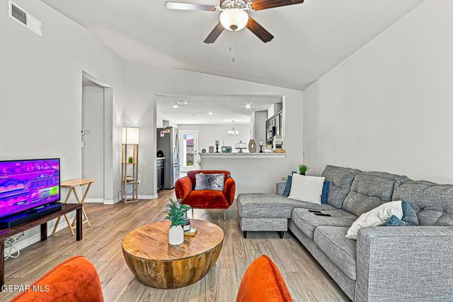 14552 Mescal Bean Court, Horizon City, TX 79928