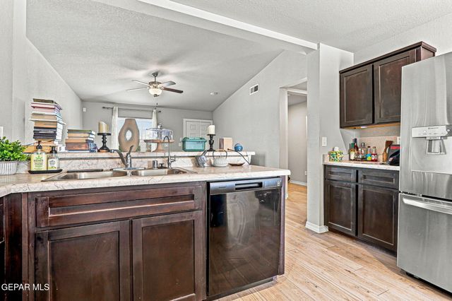 14552 Mescal Bean Court, Horizon City, TX 79928