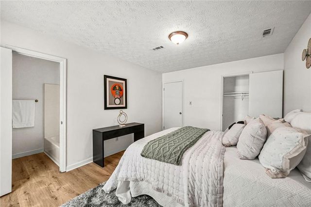8426 Alden Drive, Riverdale, GA 30274