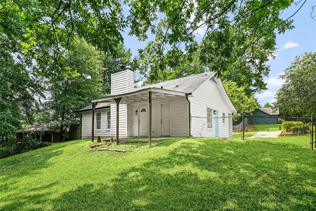 8426 Alden Drive, Riverdale, GA 30274