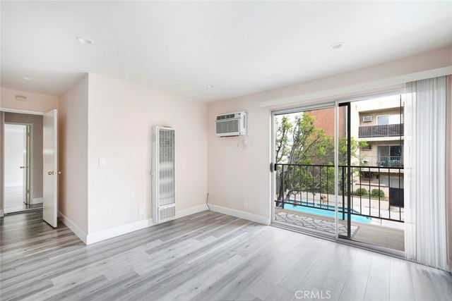 365 Burchett Street 217, Glendale, CA 91203
