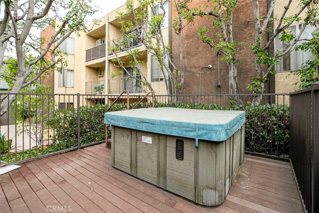 365 Burchett Street 217, Glendale, CA 91203