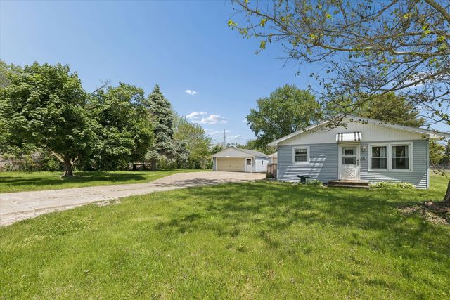 4368 9th Street, East Moline, IL 61244
