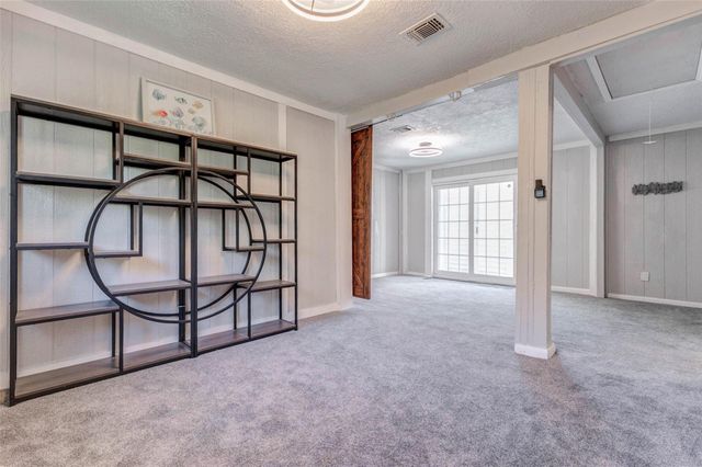 2207 Pilgrims Point Drive, Friendswood, TX 77546