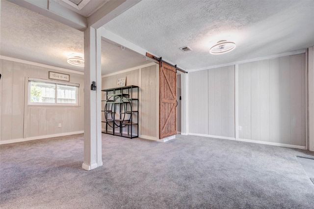 2207 Pilgrims Point Drive, Friendswood, TX 77546