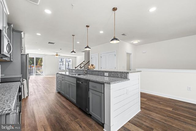 900 GILBERT RD #3635B, Aberdeen, MD 21001