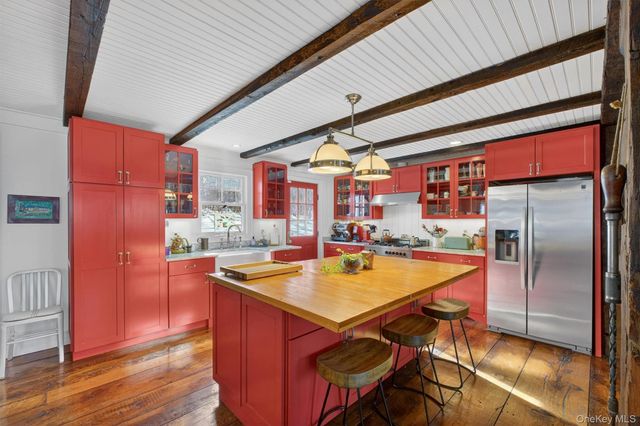 1125 Old Quaker Hill Road, Pawling, NY 12564