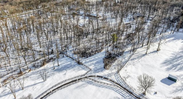 1125 Old Quaker Hill Road, Pawling, NY 12564