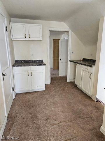 3686 Avalon Road 3, Shaker Heights, OH 44120