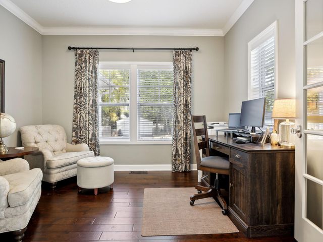 5209 W 48th Street, Edina, MN 55436
