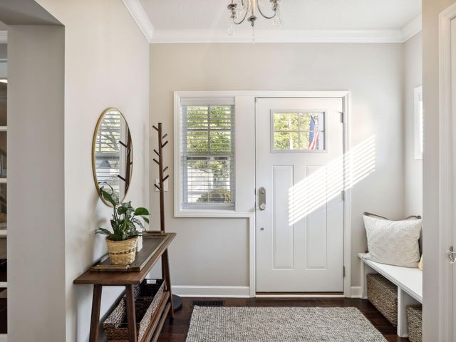 5209 W 48th Street, Edina, MN 55436