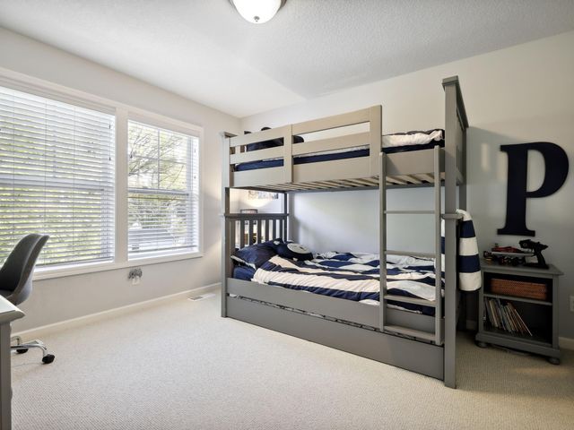 5209 W 48th Street, Edina, MN 55436
