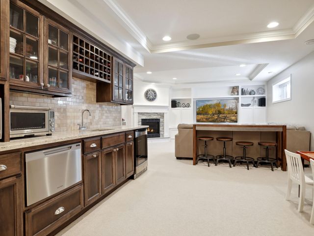 5209 W 48th Street, Edina, MN 55436