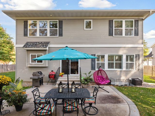5209 W 48th Street, Edina, MN 55436