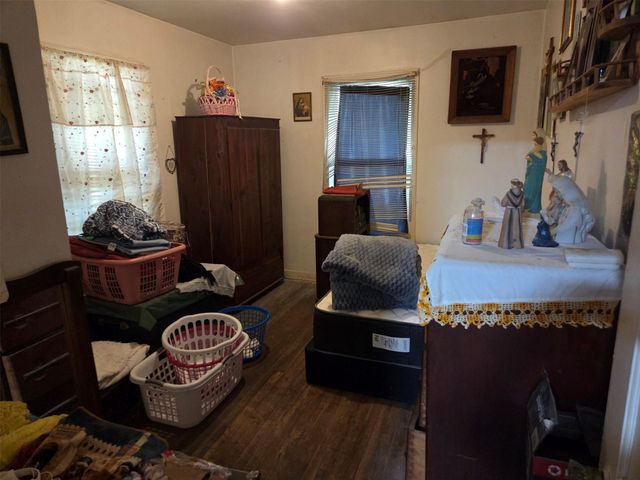 900 E 53rd ST, Austin, TX 78751