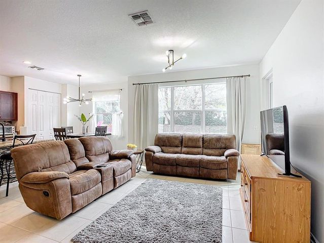 11931 SW Crestwood Circle, Port St. Lucie, Port St Lucie, FL 34987