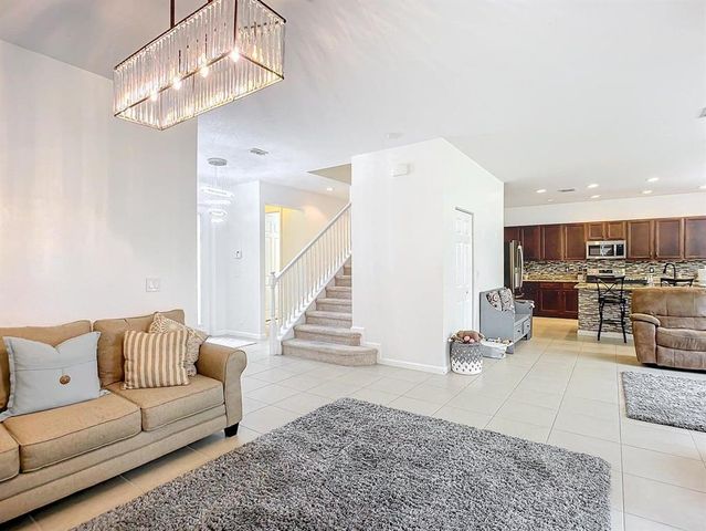 11931 SW Crestwood Circle, Port St. Lucie, Port St Lucie, FL 34987
