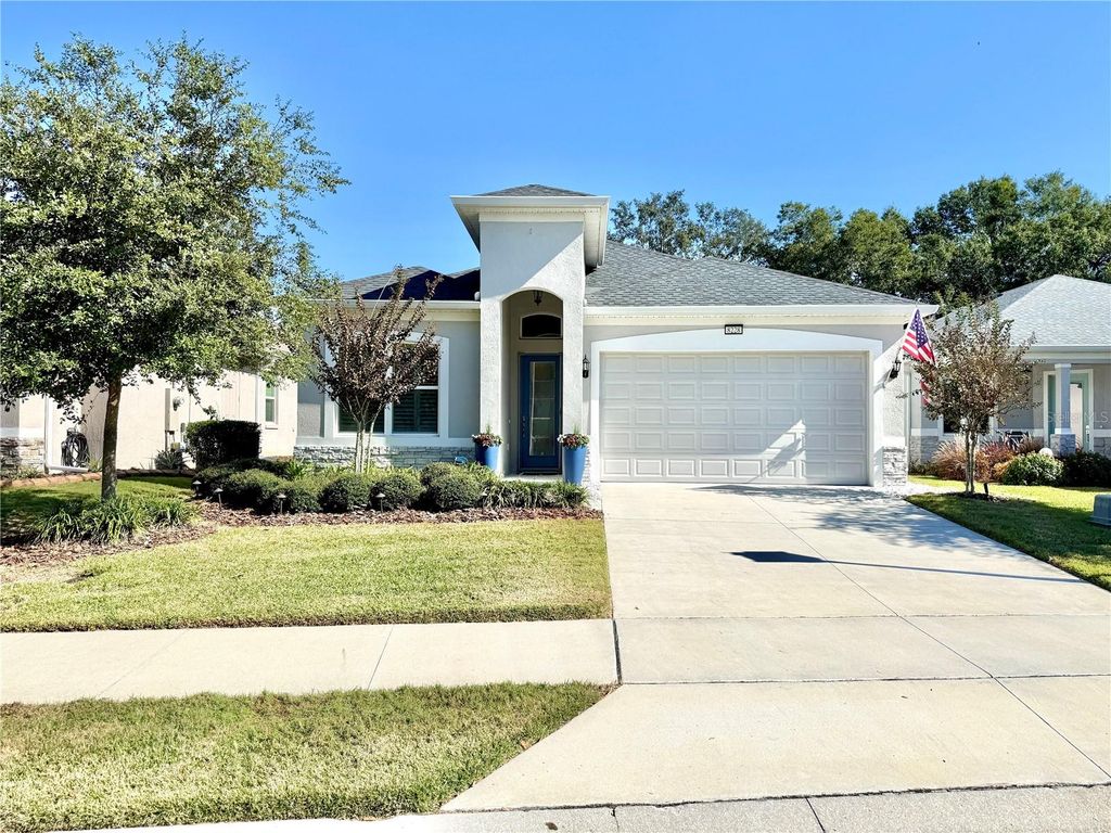 8228 BRIDGEPORT BAY CIRCLE, Mount Dora, FL 32757