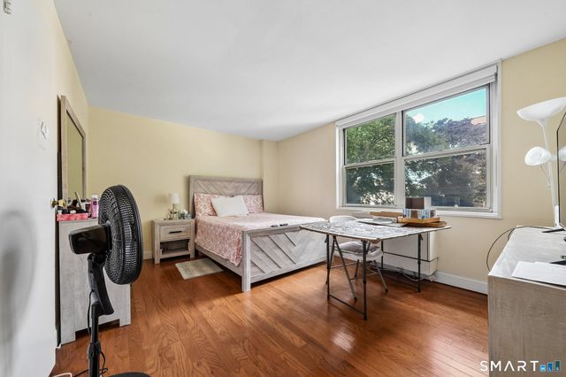 50 Glenbrook Road 2B, Stamford, CT 06902