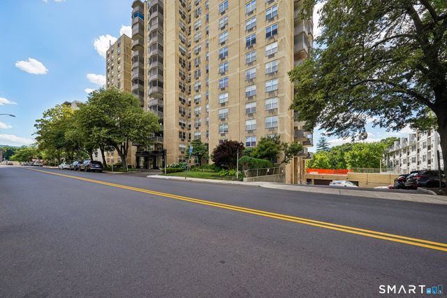 50 Glenbrook Road 2B, Stamford, CT 06902