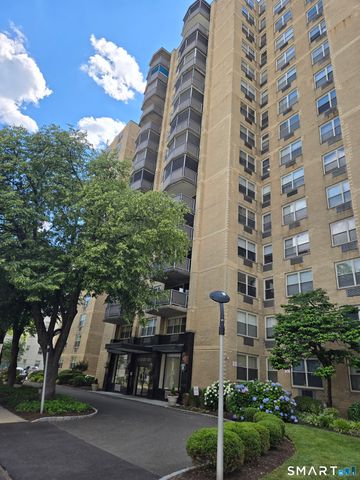 50 Glenbrook Road 2B, Stamford, CT 06902