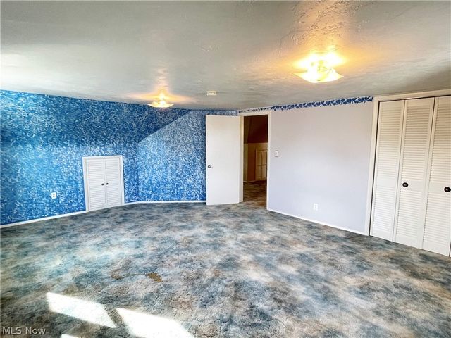 1661 Byron Drive, Mayfield Heights, OH 44124