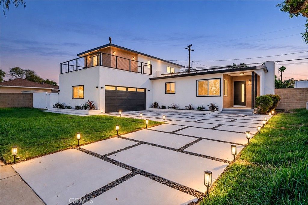 2922 Radnor, Long Beach, CA 90815 — exterior