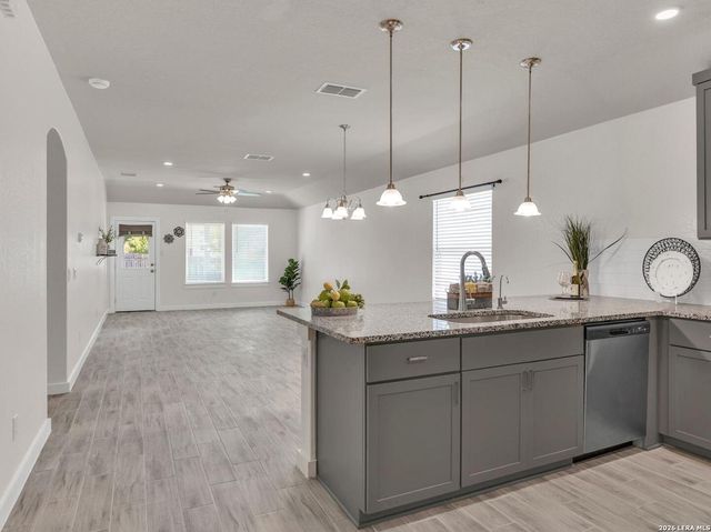 756 Fort Leonard, San Antonio, TX 78245