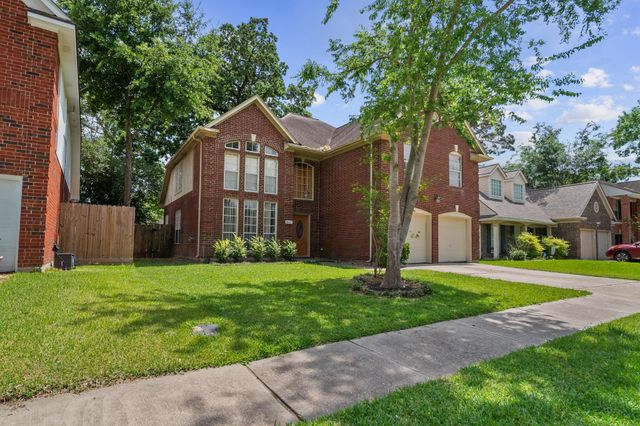 16027 Lakestone Drive, Tomball, TX 77377