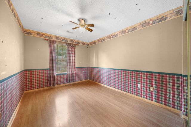 16027 Lakestone Drive, Tomball, TX 77377