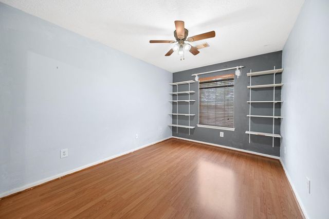 16027 Lakestone Drive, Tomball, TX 77377