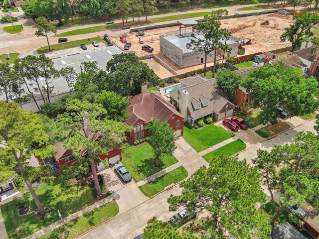 16027 Lakestone Drive, Tomball, TX 77377