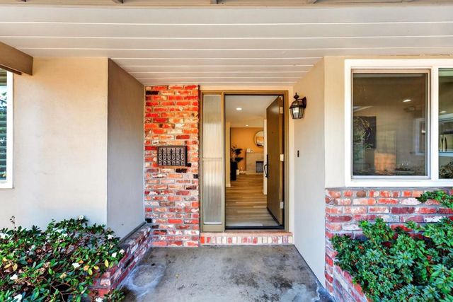 1525 S Mary Avenue, Sunnyvale, CA 94087