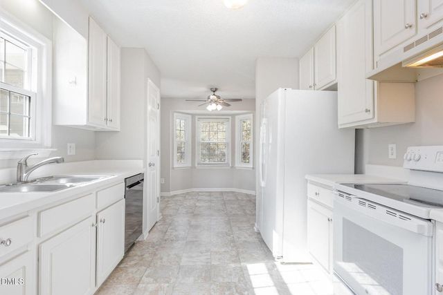 1016 S Philwood Court, Fuquay Varina, NC 27526